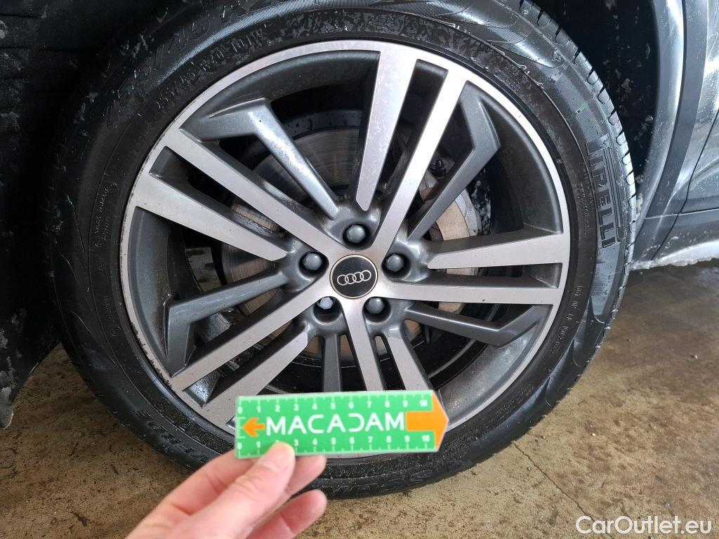  Audi  Q5 AUDI  / 2020 / 5P / SUV 50 TFSI e 299 QTT S TRONIC 7 AVUS #4