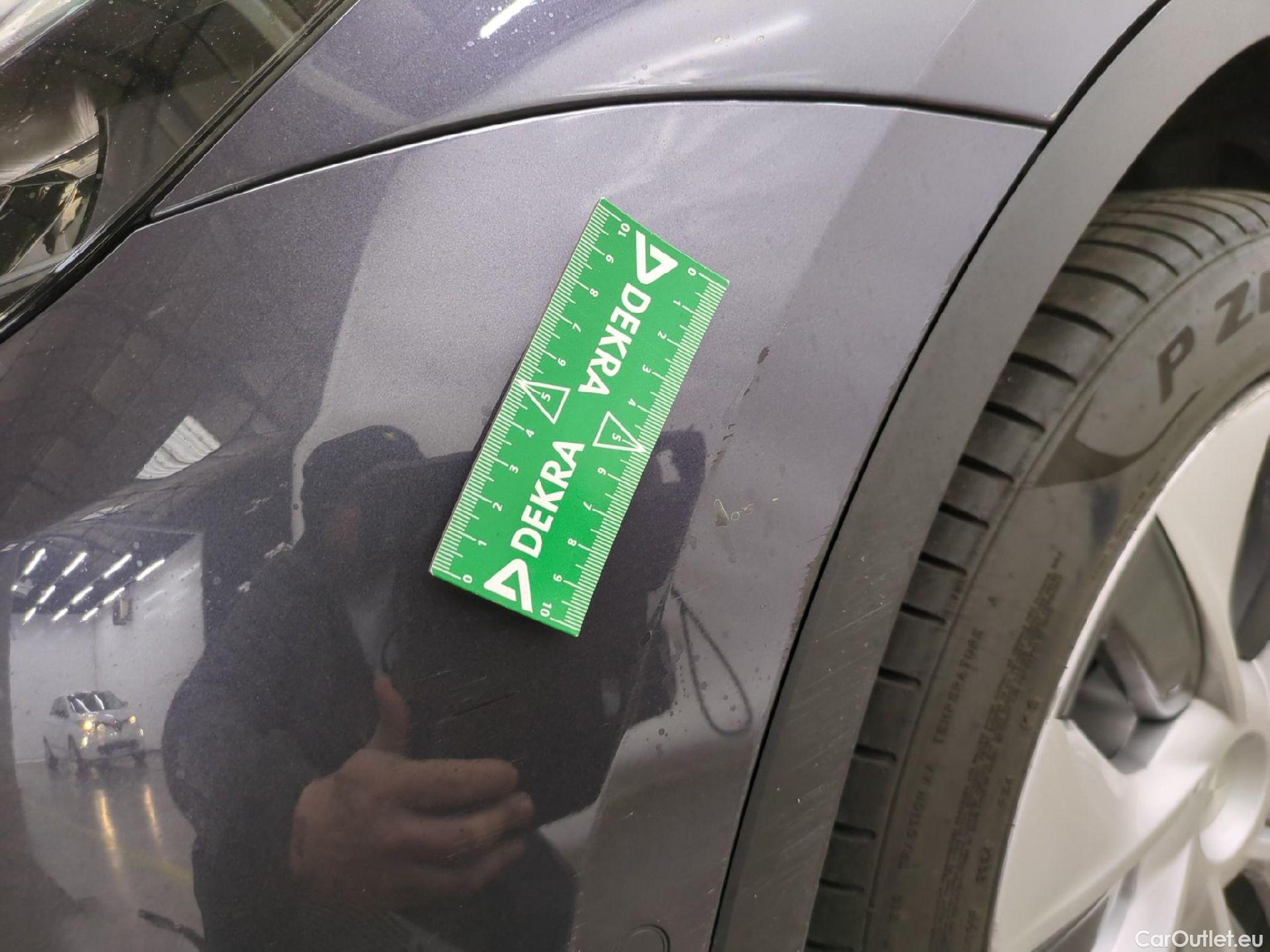  Tesla  Model Y TESLA  / 2020 / 5P / SUV Grand Autonomie Dual Motor AWD #46