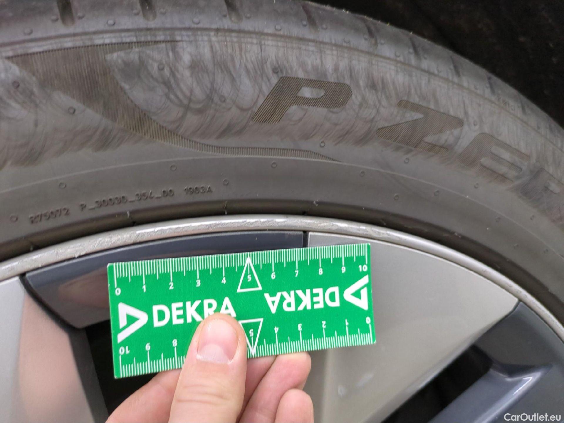  Tesla  Model Y TESLA  / 2020 / 5P / SUV Grand Autonomie Dual Motor AWD #21