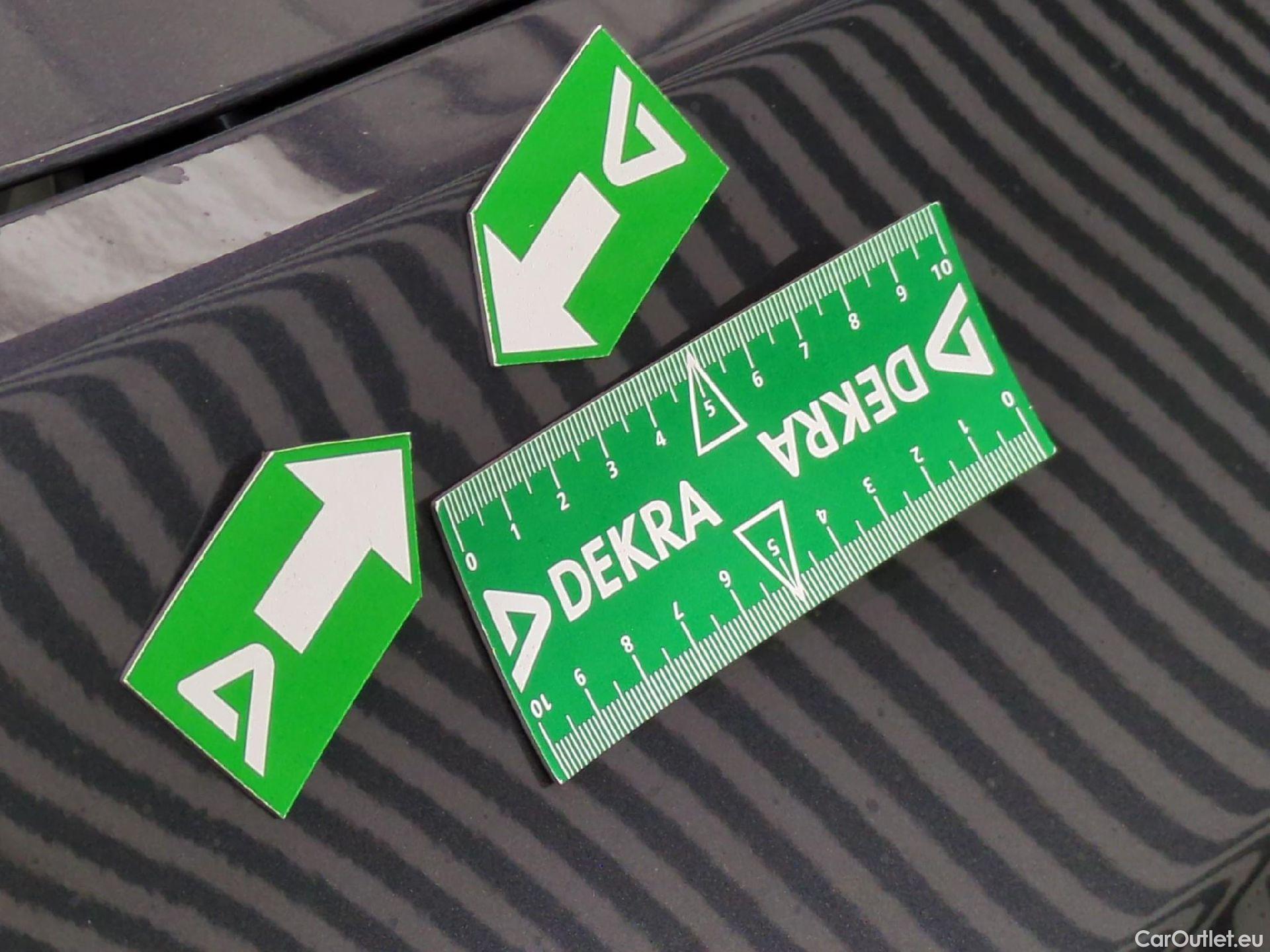  Tesla  Model Y TESLA  / 2020 / 5P / SUV Grand Autonomie Dual Motor AWD #34