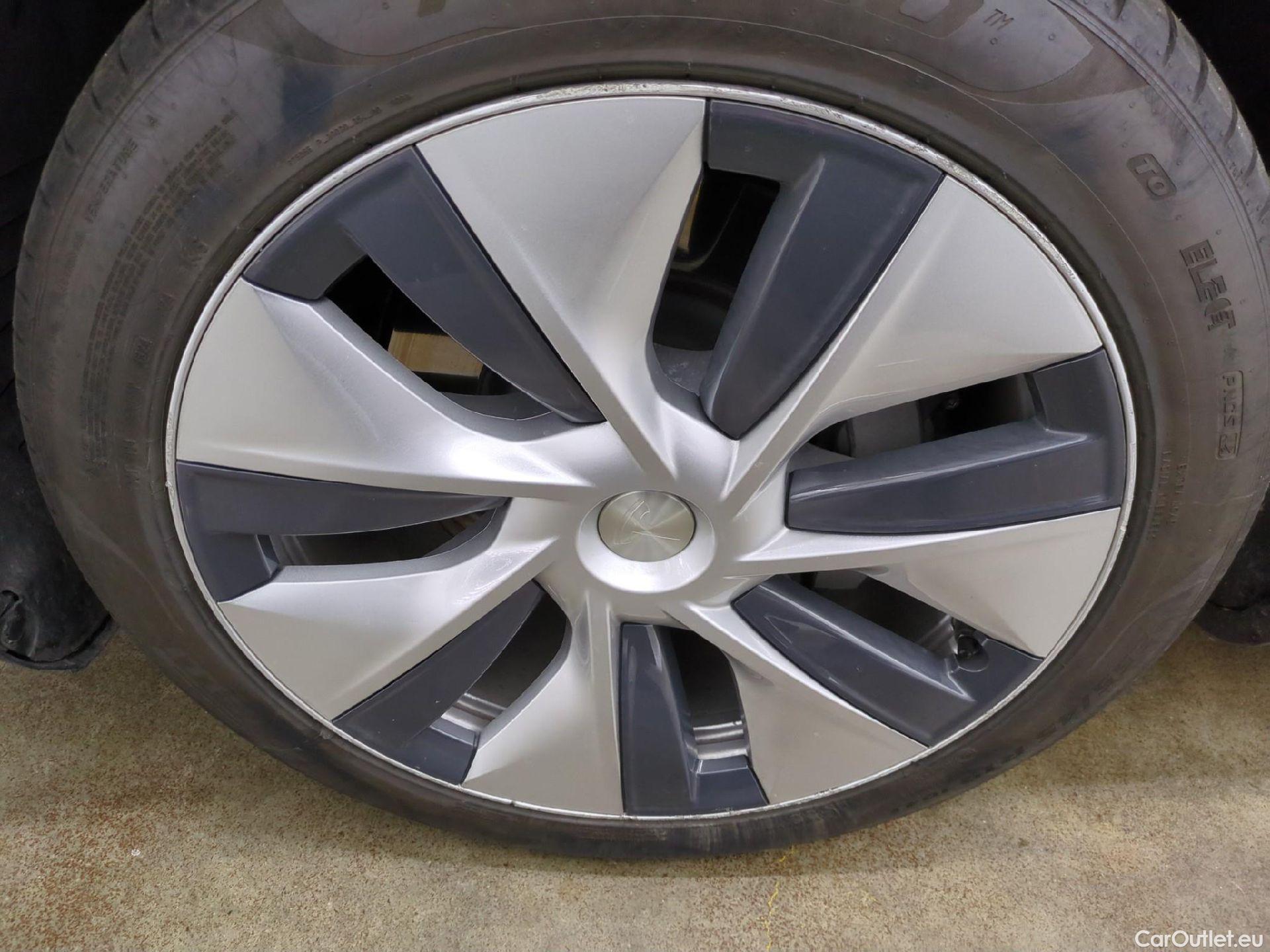  Tesla  Model Y TESLA  / 2020 / 5P / SUV Grand Autonomie Dual Motor AWD #10