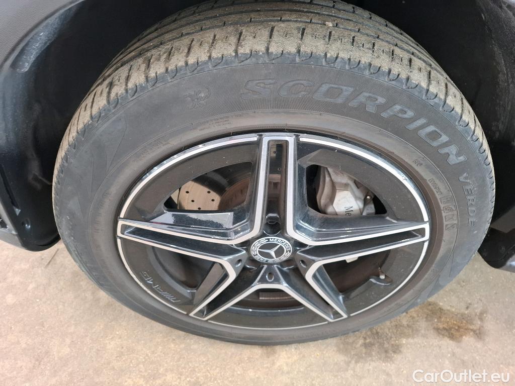  Mercedes  G-Klasee MERCEDES-BENZ GLC Coupe / 2019 / 5P / Coupé 2.0 GLC 300 E BUSINESS LINE 4MATIC #7