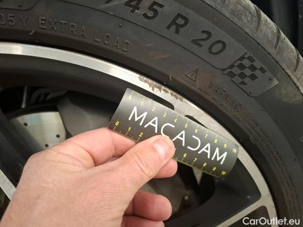  Mercedes  G-Klasee MERCEDES-BENZ GLC Coupe / 2019 / 5P / Coupé GLC 300 de Business Line 4Matic #9