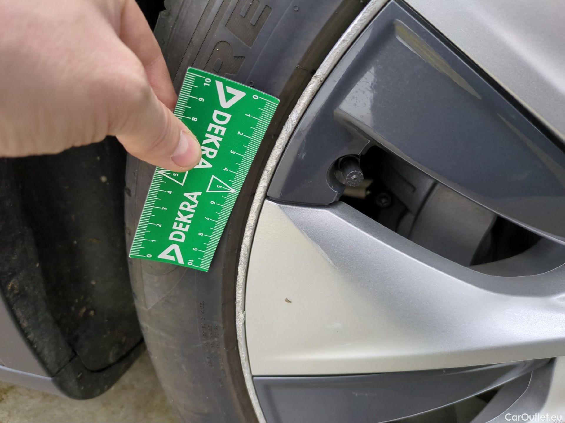  Tesla  Model Y TESLA  / 2020 / 5P / SUV Grand Autonomie Dual Motor AWD #7