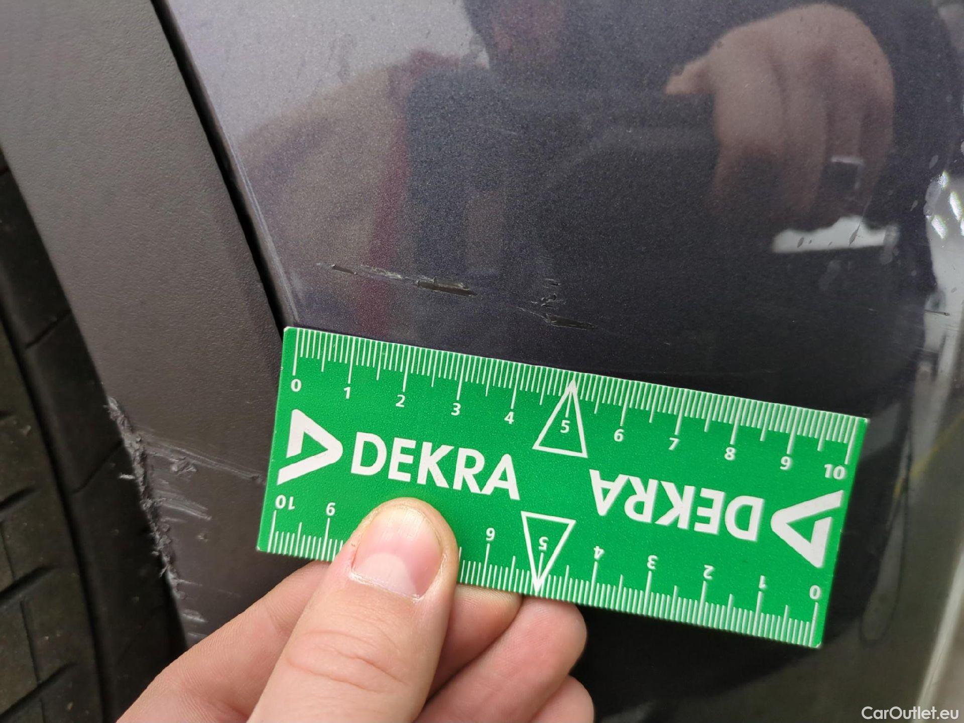  Tesla  Model Y TESLA  / 2020 / 5P / SUV Grand Autonomie Dual Motor AWD #42