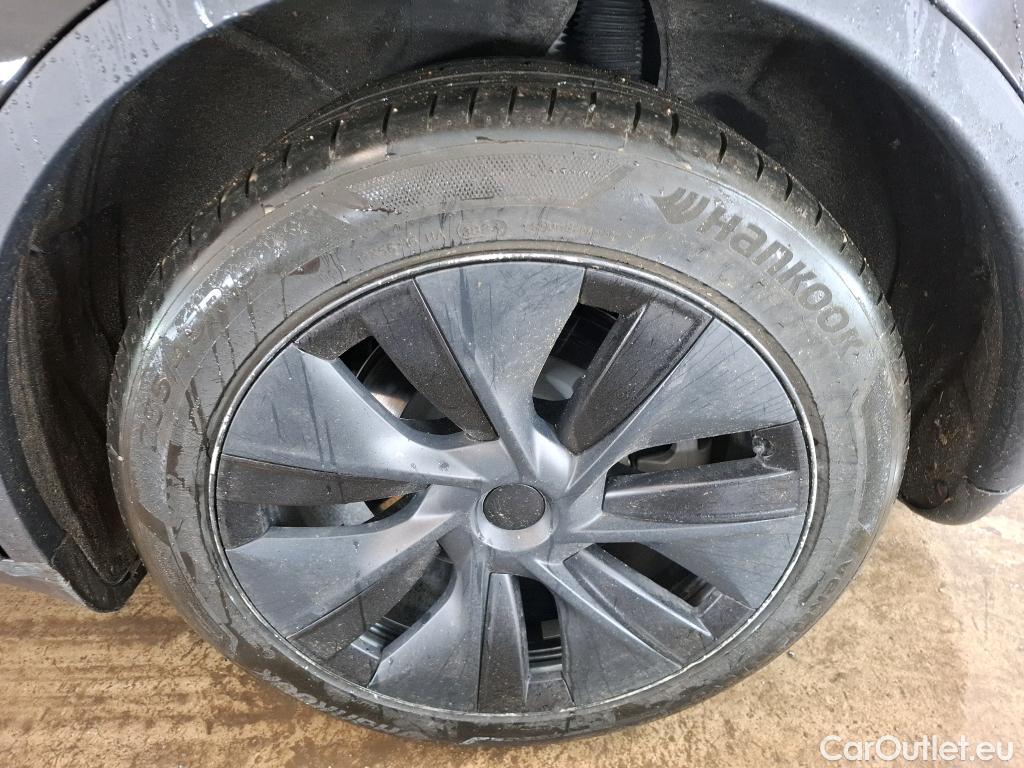  Tesla  Model Y TESLA  / 2020 / 5P / SUV Grande Autonomie Dual-Motor AWD #24