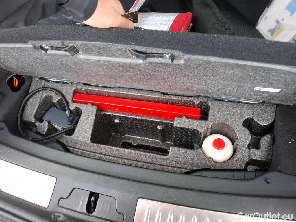  Land Rover  Range Rover LAND ROVER  Velar / 2017 / 5P / SUV 2.0 P400e PHEV BVA R-Dynamic HSE #18