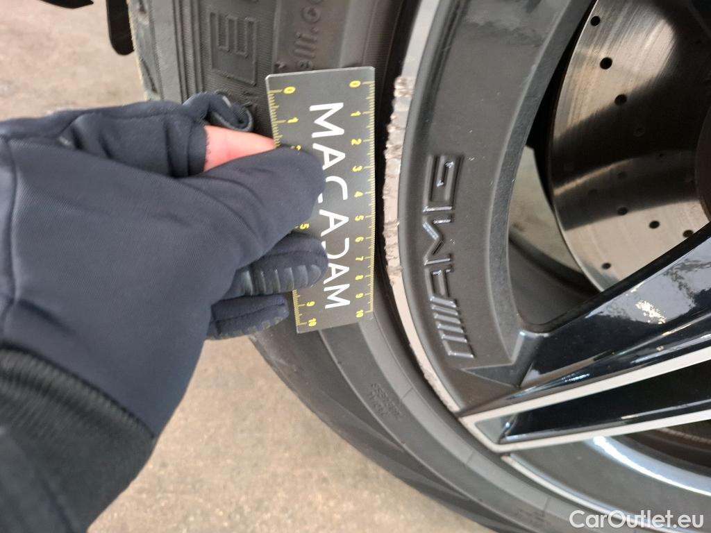  Mercedes  G-Klasee MERCEDES-BENZ GLC Coupe / 2019 / 5P / Coupé 2.0 GLC 300 E BUSINESS LINE 4MATIC #9