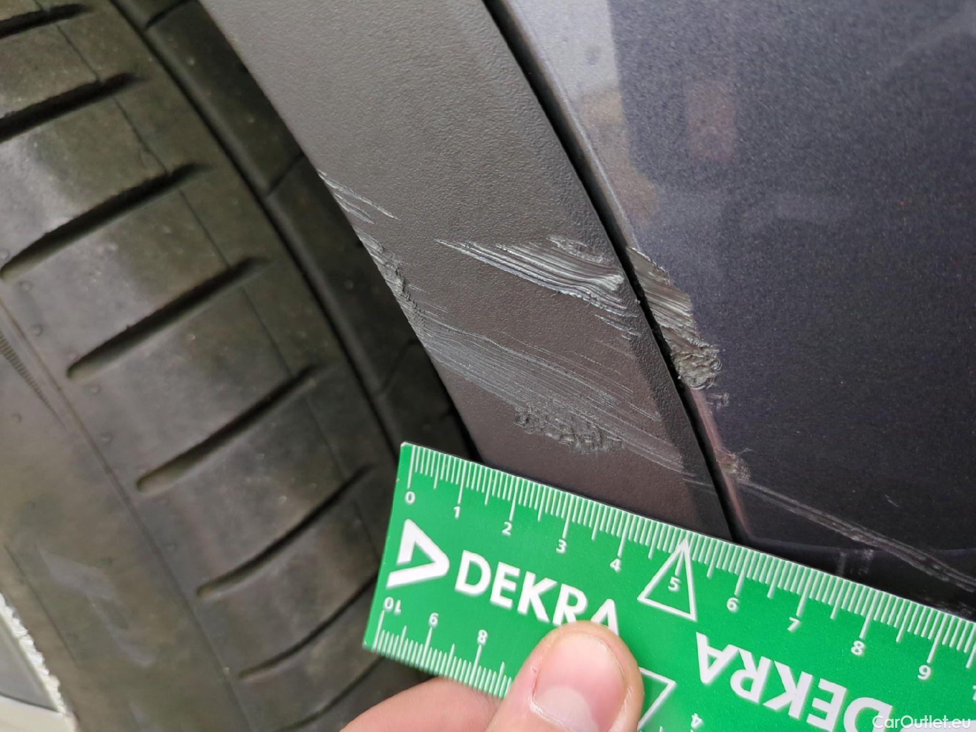  Tesla  Model Y TESLA  / 2020 / 5P / SUV Grand Autonomie Dual Motor AWD #37