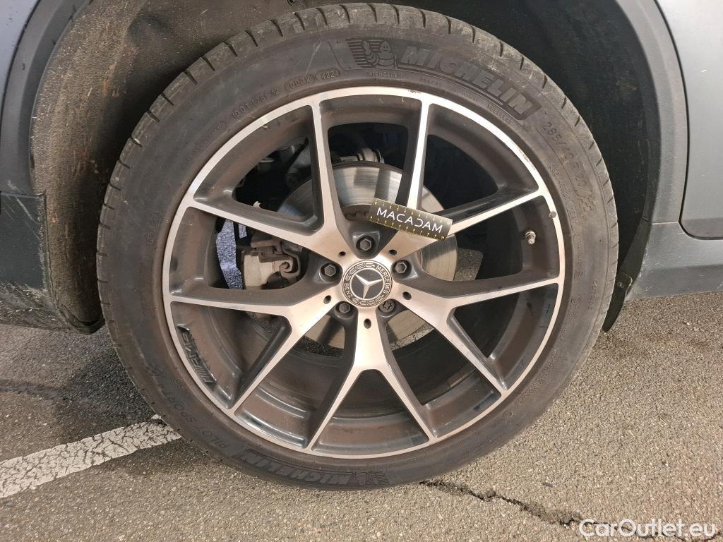  Mercedes  G-Klasee MERCEDES-BENZ GLC Coupe / 2019 / 5P / Coupé GLC 300 de Business Line 4Matic #11