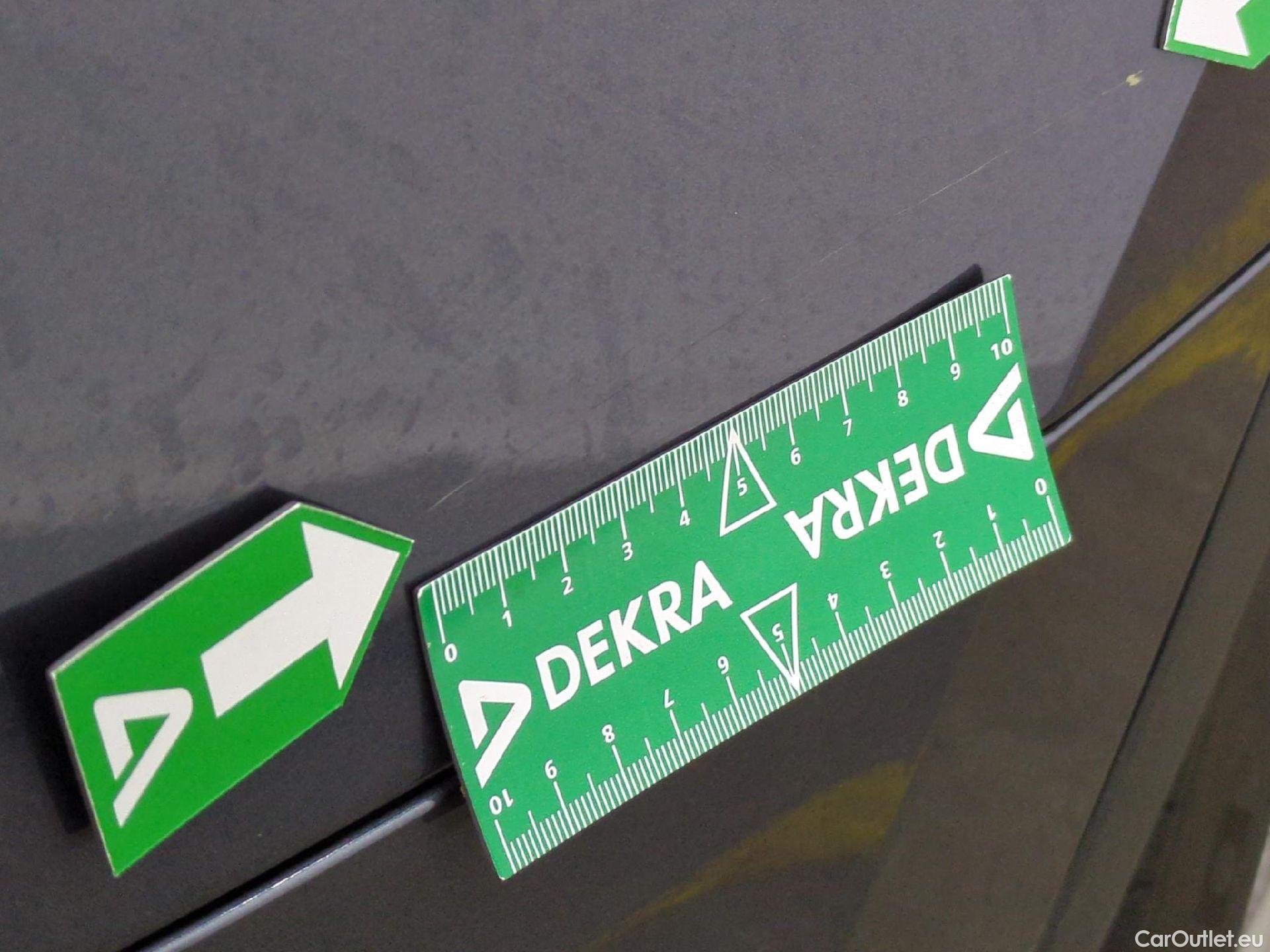  Tesla  Model Y TESLA  / 2020 / 5P / SUV Grand Autonomie Dual Motor AWD #29