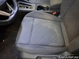  Volkswagen  Golf  VOLKSWAGEN / 2019 / 5P / BERLINA 2.0 TDI SCR 85KW LIFE DSG #62
