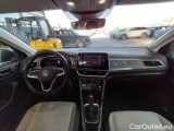  Volkswagen  T-ROC VOLKSWAGEN  / 2021 / 5P / SUV 2.0 TDI SCR STYLE DSG #3