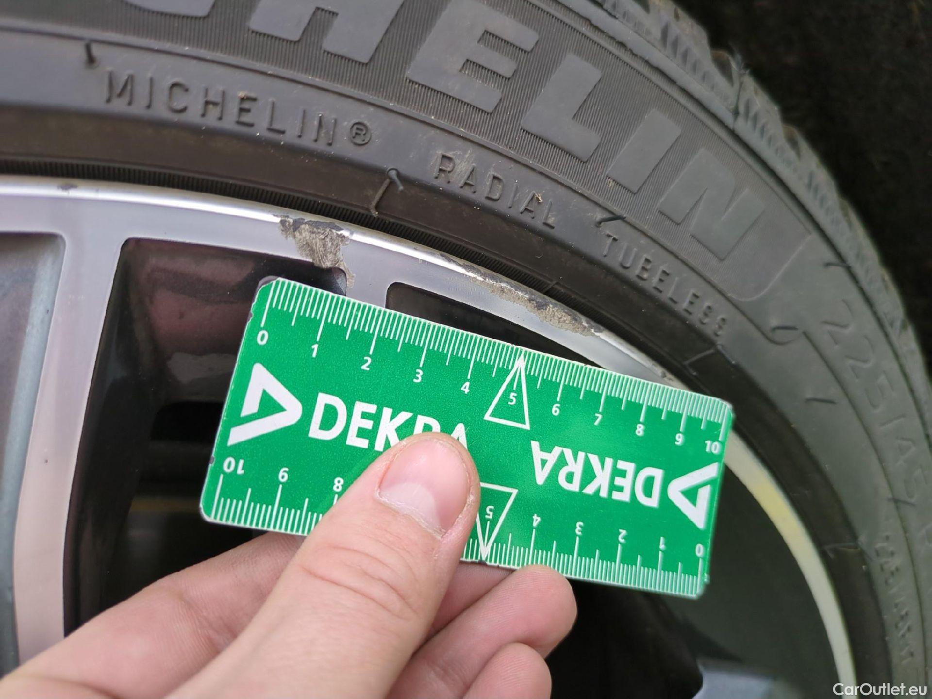  Bmw  Serie 1 Série 1 Berline 118 i Edition Sport 1.5 135CV BVA7 E6d #18