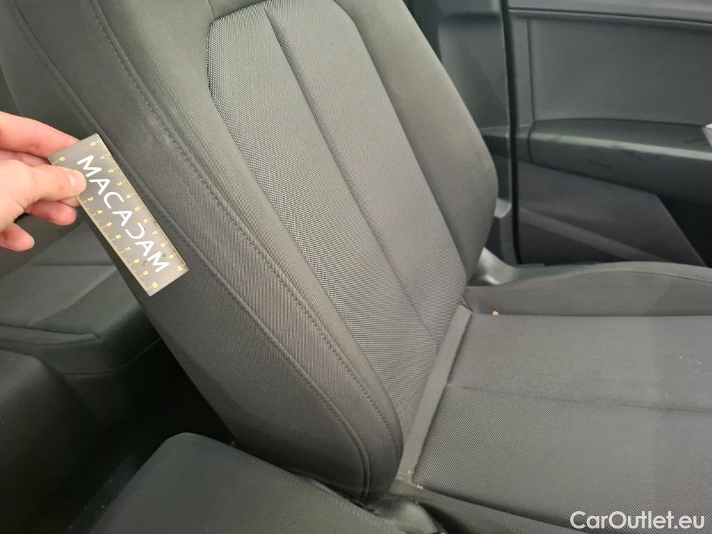  Audi  Q3 AUDI   2018  5P  SUV 15 35 TFSI 150 S TRONIC BUSINESS LINE #22