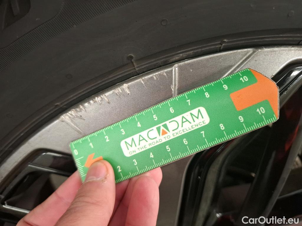  Citroen  C4  X Feel Pack 1.2 PureTech 130CV BVA8 6E #9