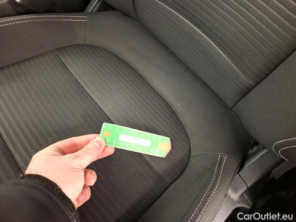  Ford  Kuga FORD  / 2019 / 5P / SUV 2.5 190 hybrid Flexifuel Pshift Titanium #17