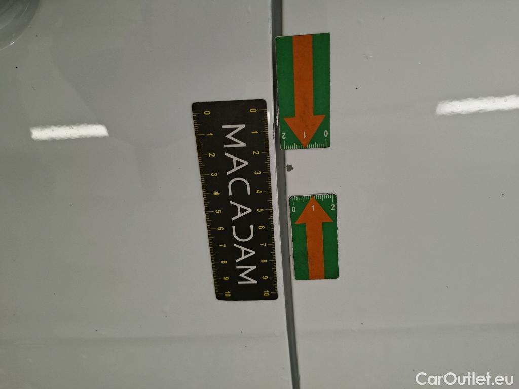  Citroen  C3 CITROEN  / 2016 / 5P / Berline BlueHDi 100 S&S BVM Feel #22