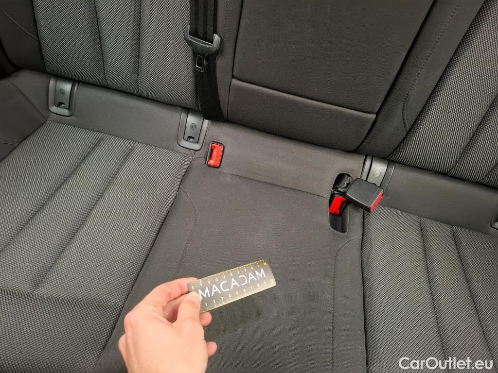  Audi  A4 AUDI  Avant / 2019 / 5P / Break 35 TFSI 150 S tronic Business line #31