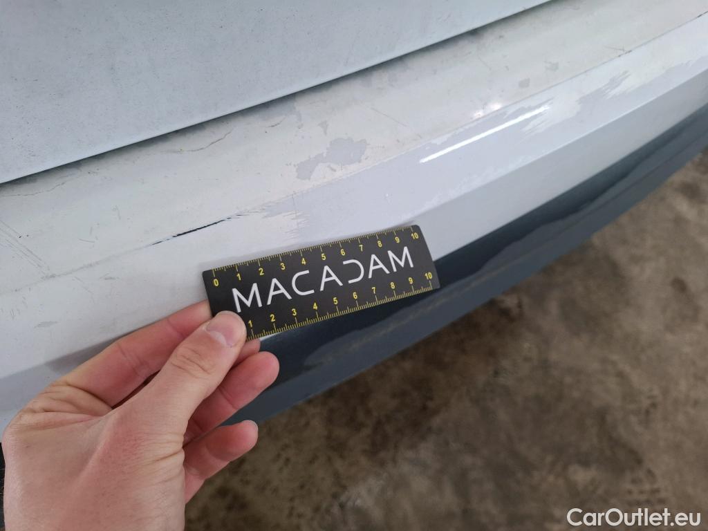  Audi  Q3 AUDI   2018  5P  SUV 15 35 TFSI 150 S TRONIC BUSINESS LINE #5