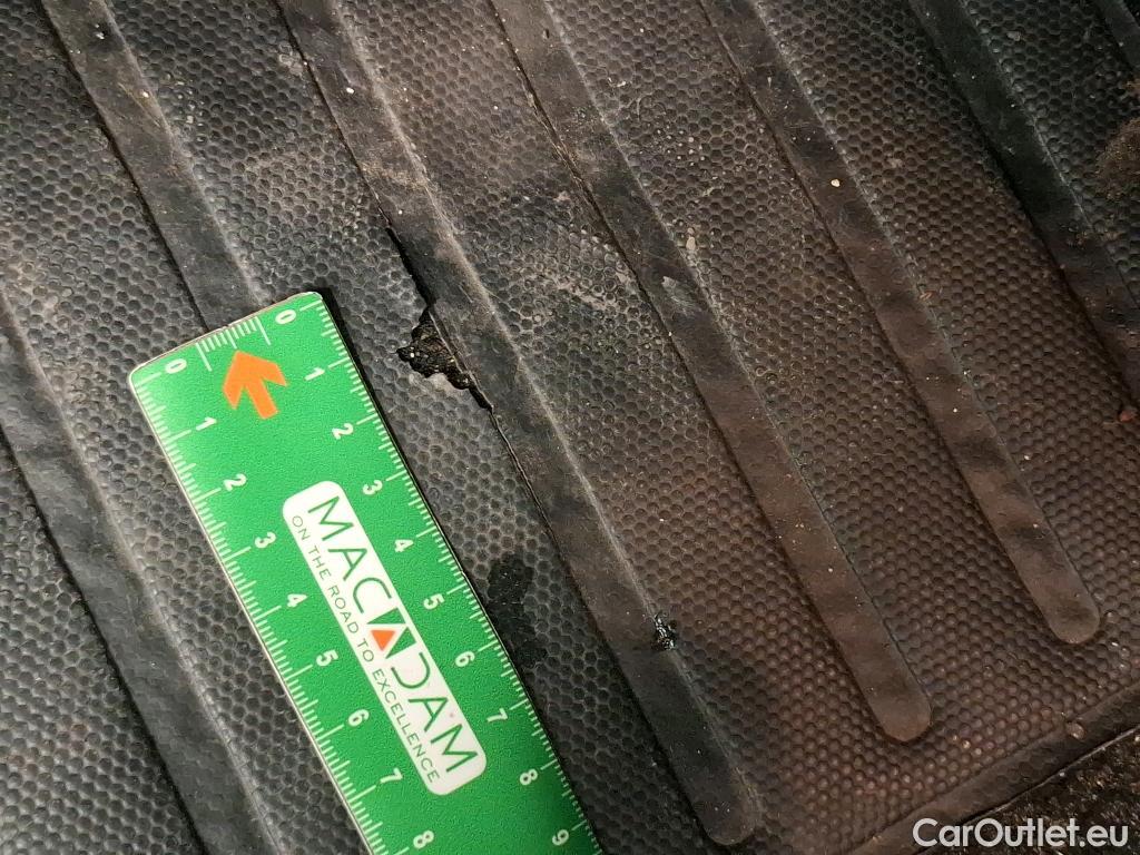  Citroen  C4  X Feel Pack 1.2 PureTech 130CV BVA8 6E #18