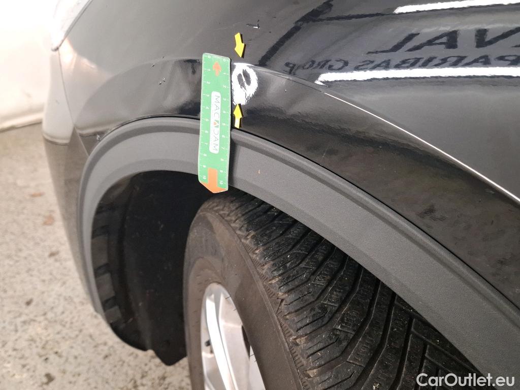  Ford  Kuga FORD  / 2019 / 5P / SUV 2.5 190 hybrid Flexifuel Pshift Titanium #13