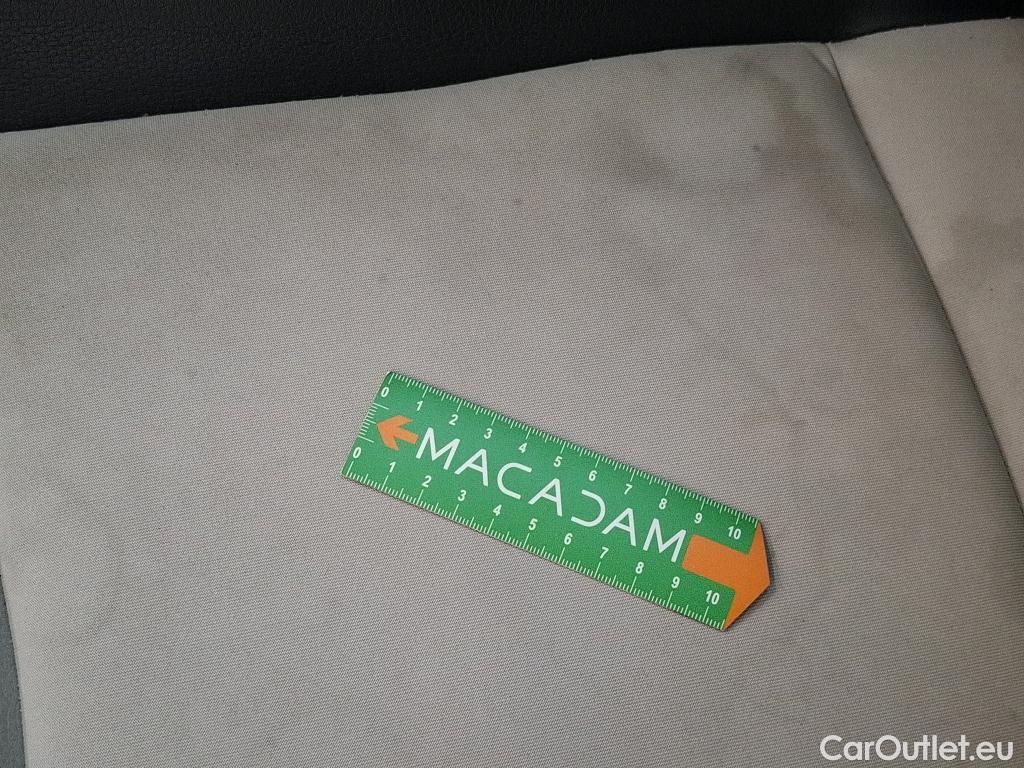  Fiat  500 FIAT  2015 3P Berline Hybrid 10 BSG 70 ch Dolcevita #9