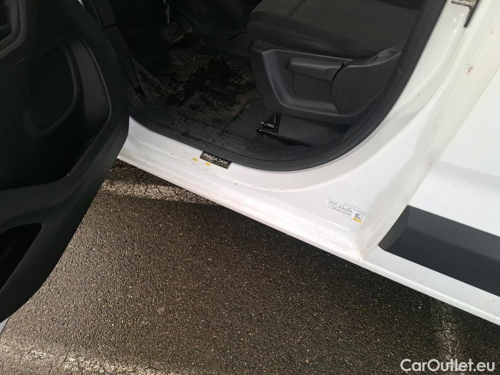  Citroen  Berlingo  Fourgon Club M 1000 1.2 PureTech 130CV BVA8 E6d #23