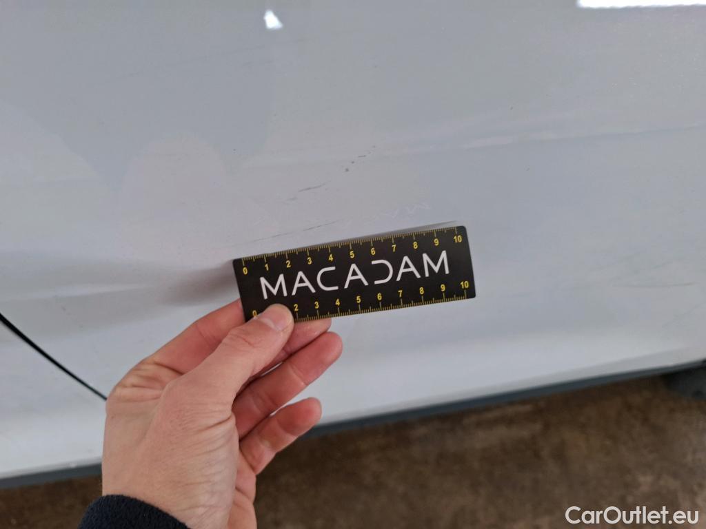  Audi  Q3 AUDI   2018  5P  SUV 15 35 TFSI 150 S TRONIC BUSINESS LINE #38