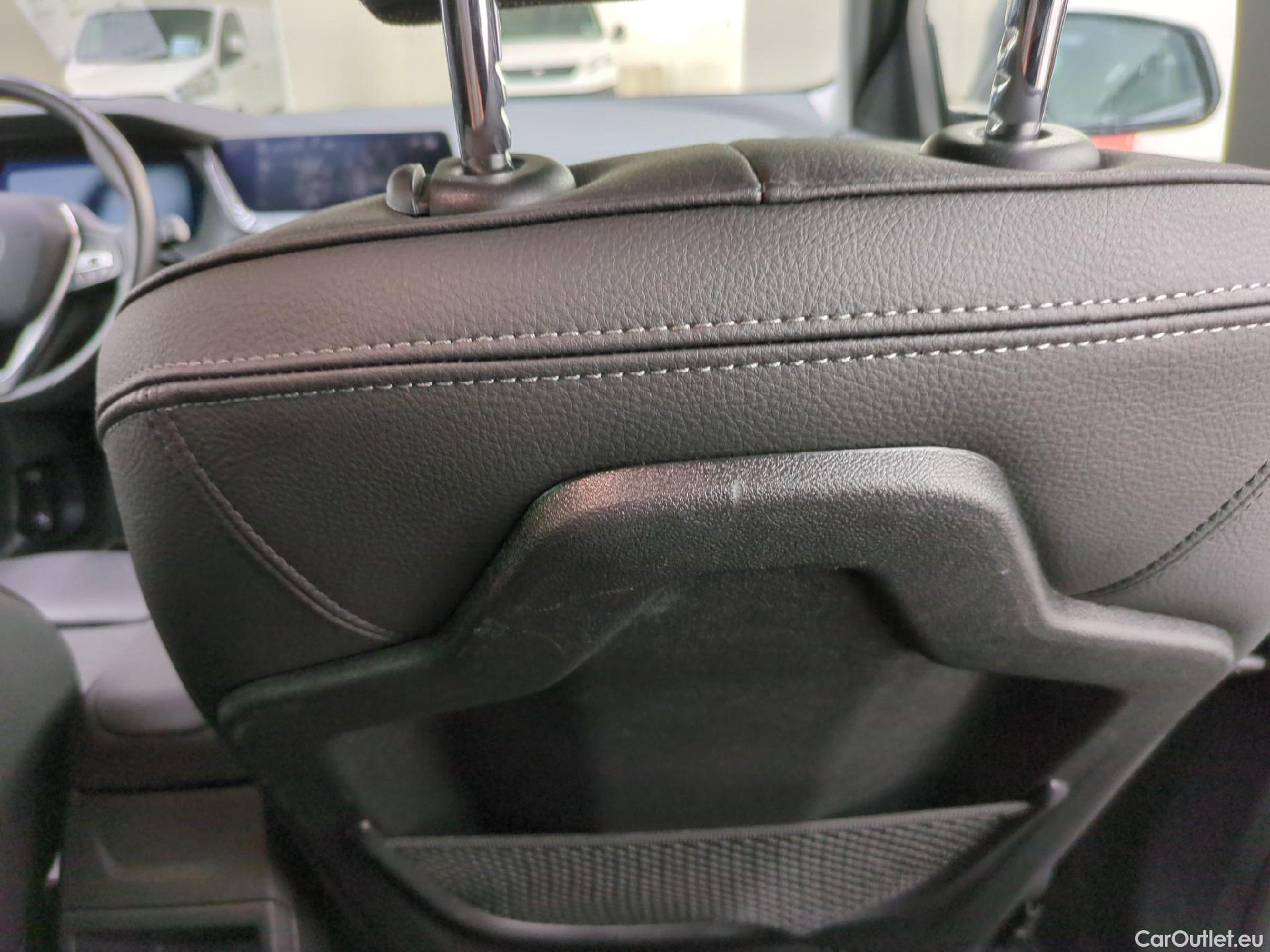  Bmw  Serie 1 Série 1 Berline 118 i Edition Sport 1.5 135CV BVA7 E6d #24