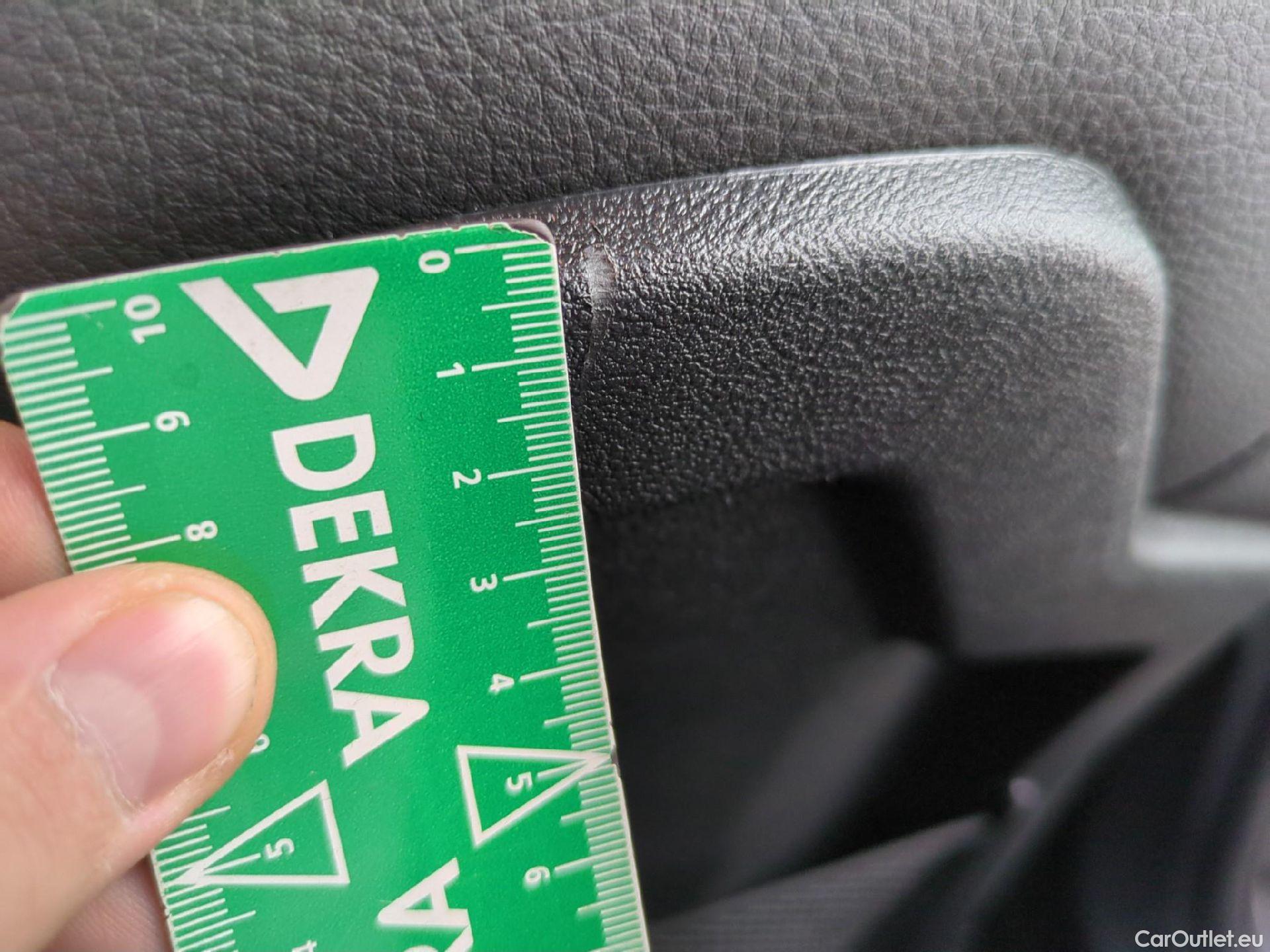  Bmw  Serie 1 Série 1 Berline 118 i Edition Sport 1.5 135CV BVA7 E6d #23