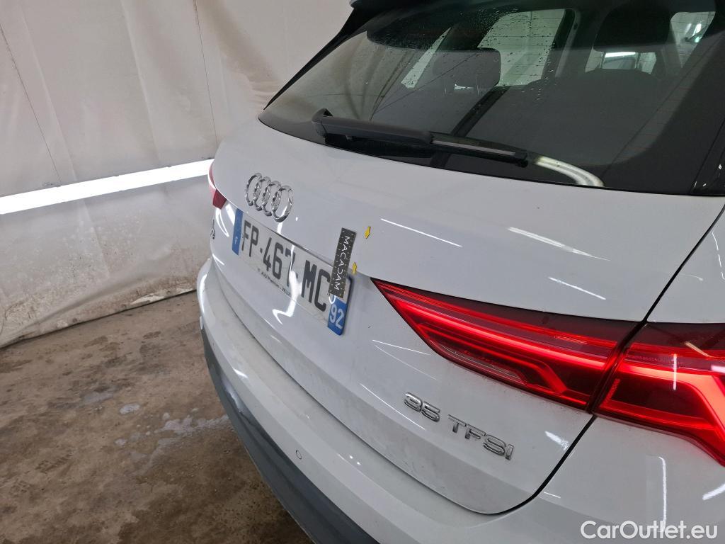  Audi  Q3 AUDI   2018  5P  SUV 15 35 TFSI 150 S TRONIC BUSINESS LINE #1