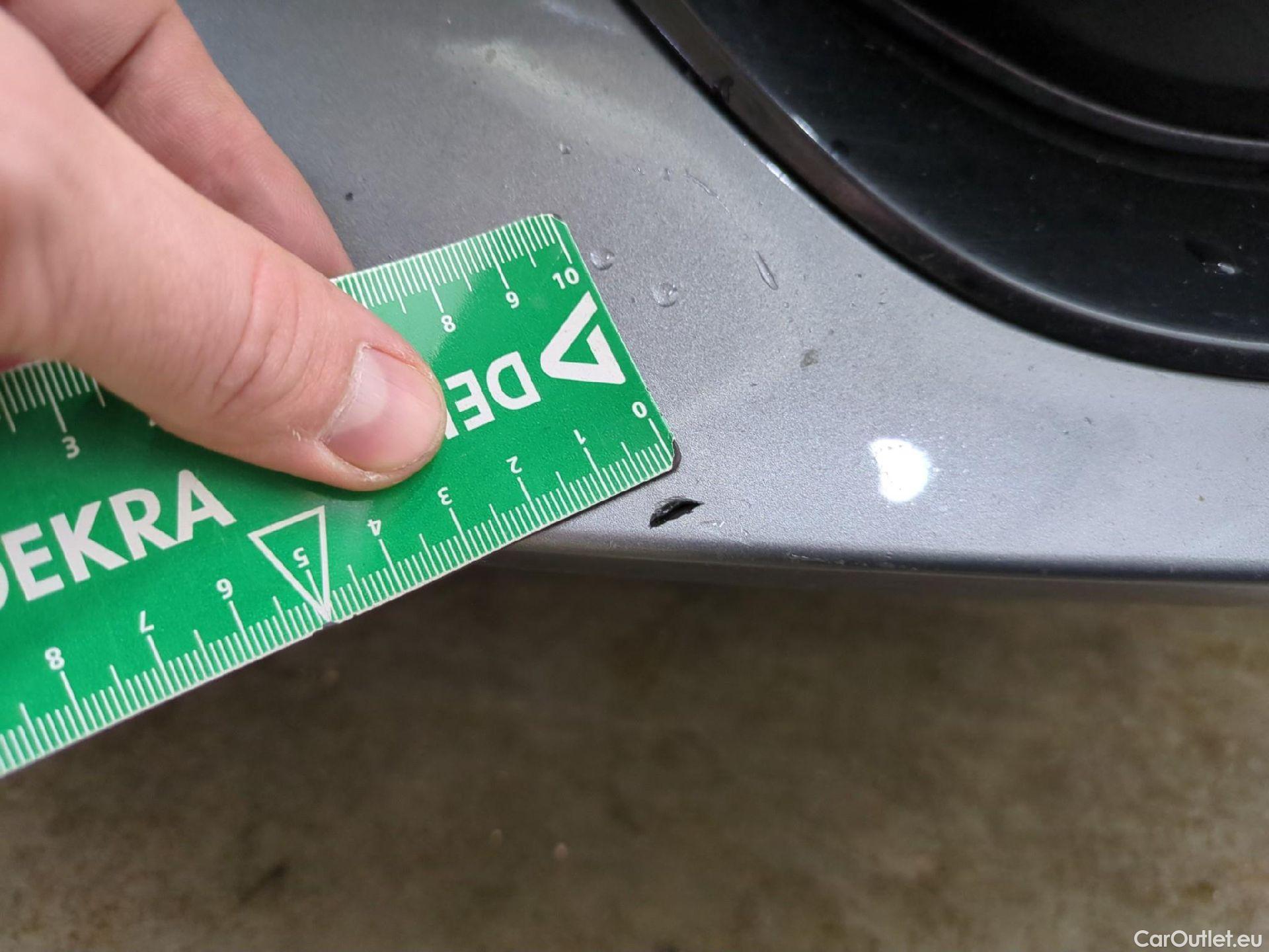  Bmw  Serie 1 Série 1 Berline 118 i Edition Sport 1.5 135CV BVA7 E6d #25