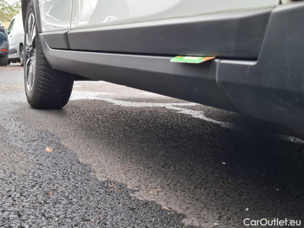  Peugeot  2008  Allure Business 1.2 PureTech 130CV BVM6 E6dT #18