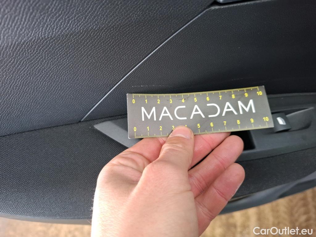  Peugeot  2008  Active Business 1.2 PureTech 130CV BVA8 E6d #32