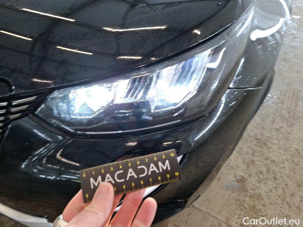  Peugeot  2008  Allure Business 1.5 HDi 130CV BVA8 E6d #20