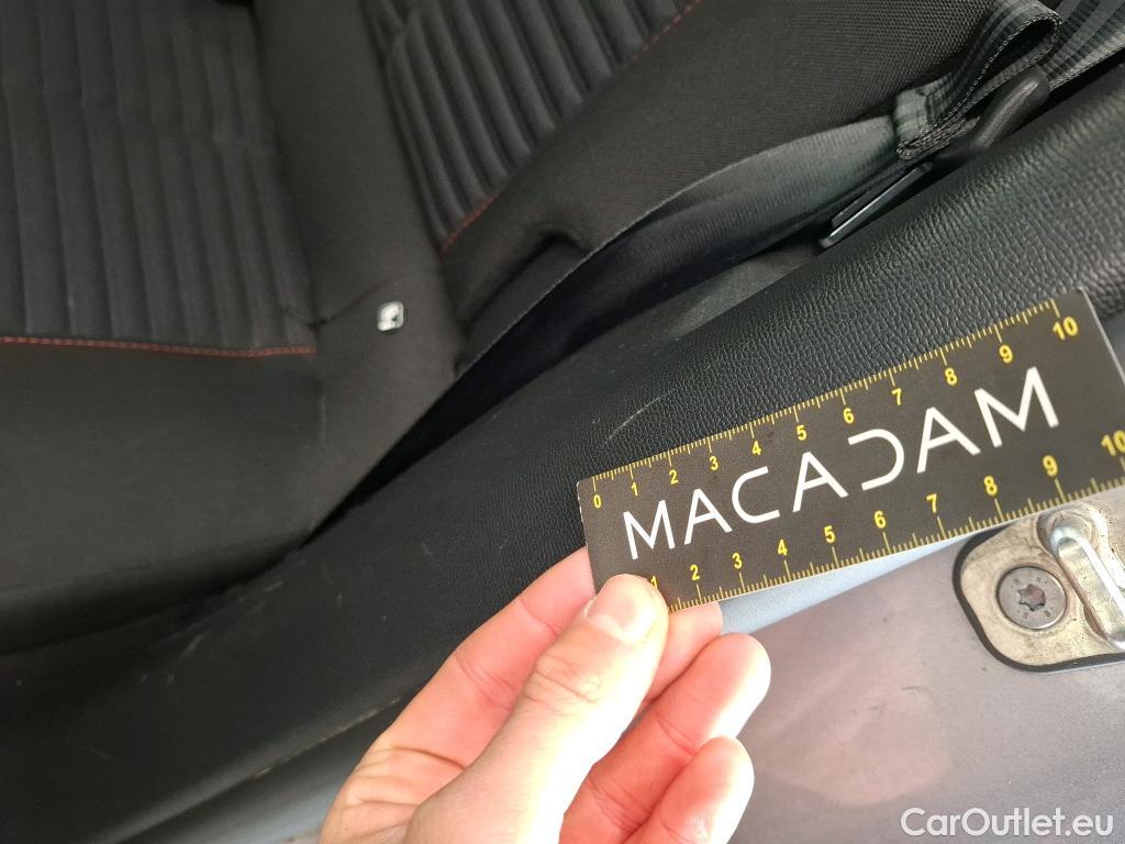  Peugeot  2008  Active Business 1.2 PureTech 130CV BVA8 E6d #30