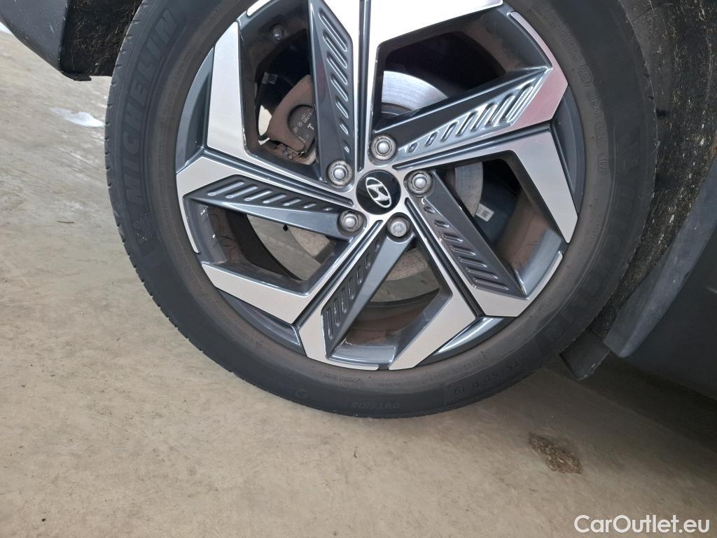  Hyundai  Tucson HYUNDAI  / 2020 / 5P / SUV 1.6 PHEV 265 HTRAC CREATIVE 4WD AUTO #40