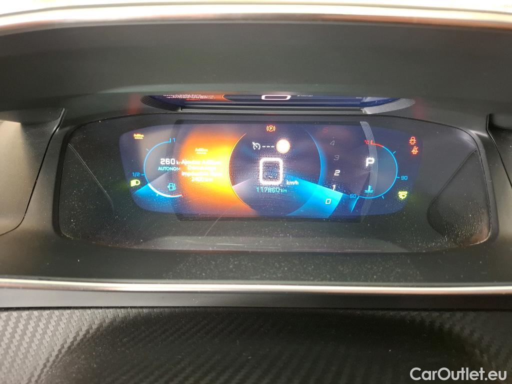  Peugeot  2008  Allure Business 1.5 HDi 130CV BVA8 E6d #22