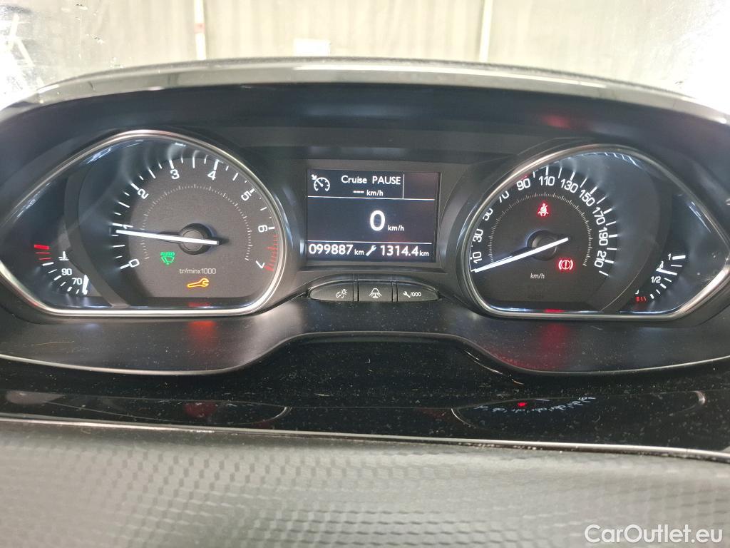  Peugeot  2008  Allure Business 1.2 PureTech 130CV BVM6 E6dT #12