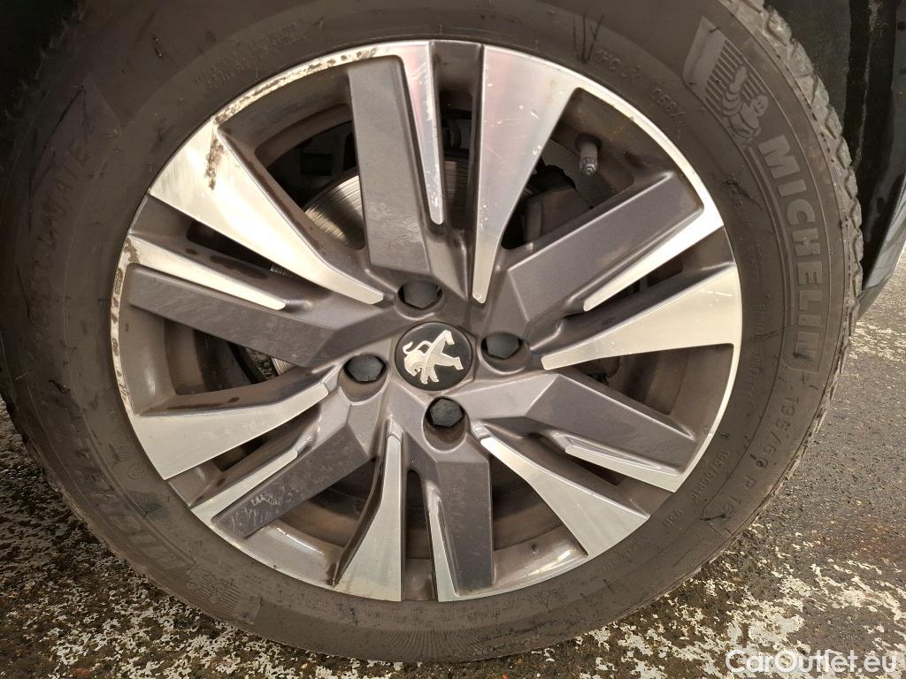  Peugeot  2008  Allure Business 1.2 PureTech 130CV BVM6 E6dT #2