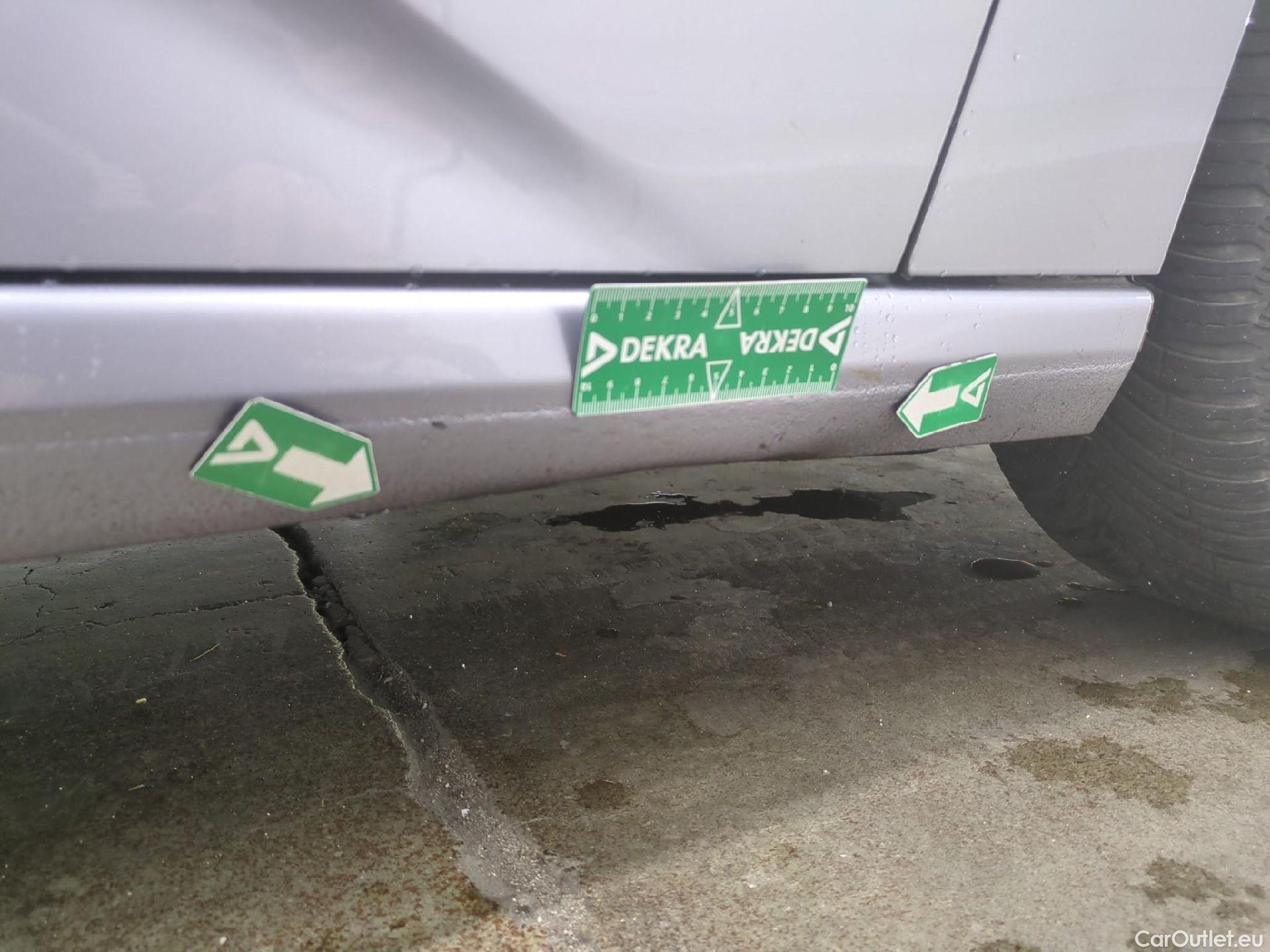  Peugeot  308 PEUGEOT  SW / 2021 / 5P / Break BlueHDi 130 EAT8 ACTIVE PACK #40