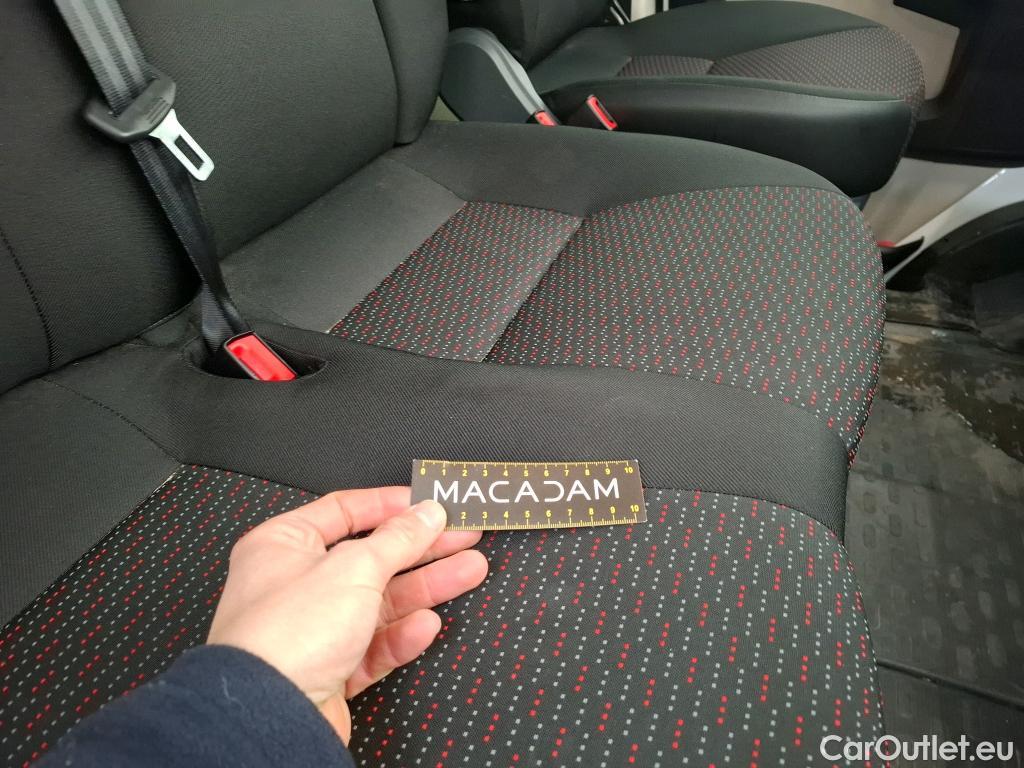  Peugeot  Boxer PEUGEOT  4p Combi 2.0 BLUEHDI 110 S&S 330 L1H1 ACCESS #11