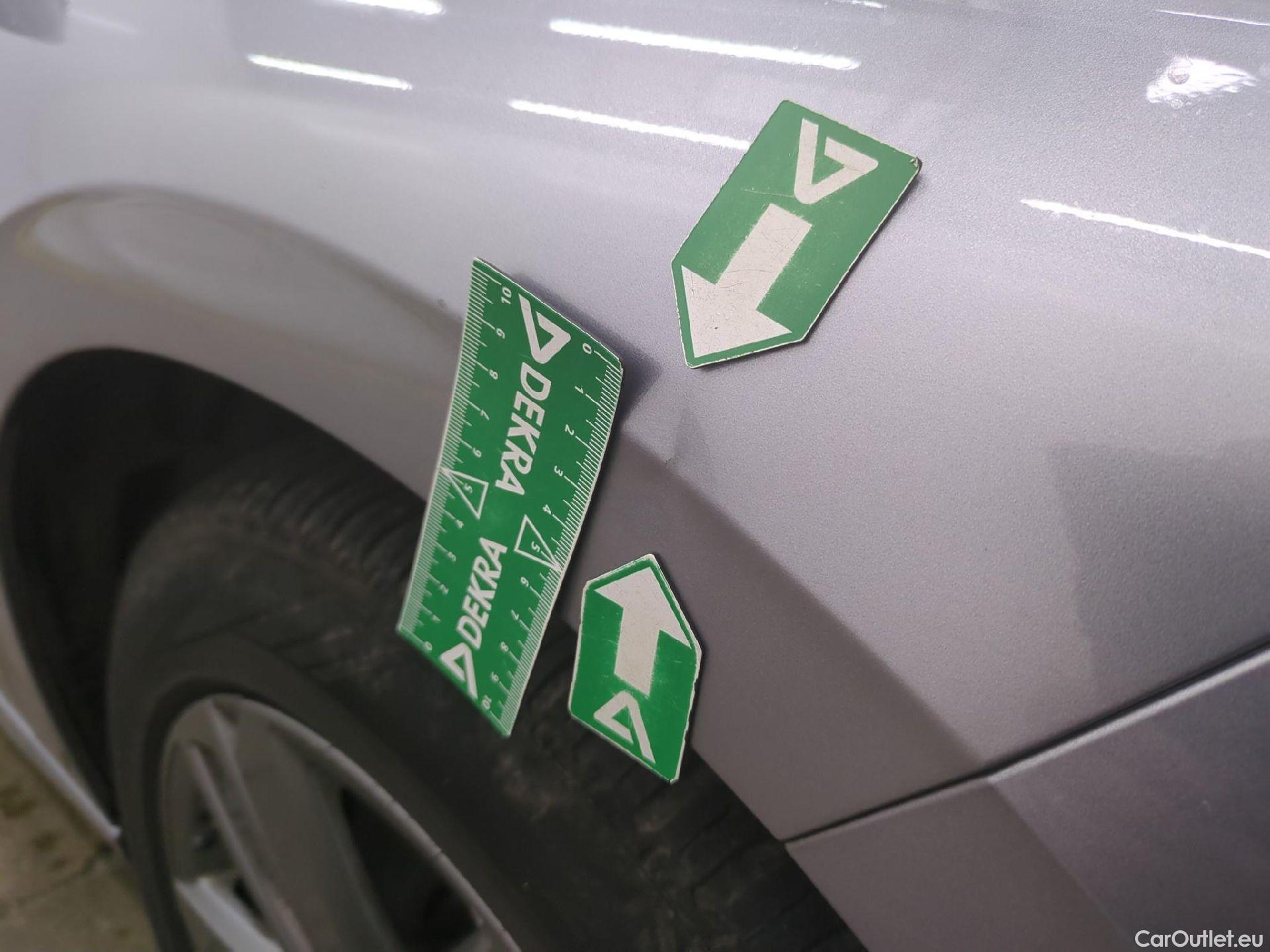  Peugeot  308 PEUGEOT  SW / 2021 / 5P / Break BlueHDi 130 EAT8 ACTIVE PACK #44