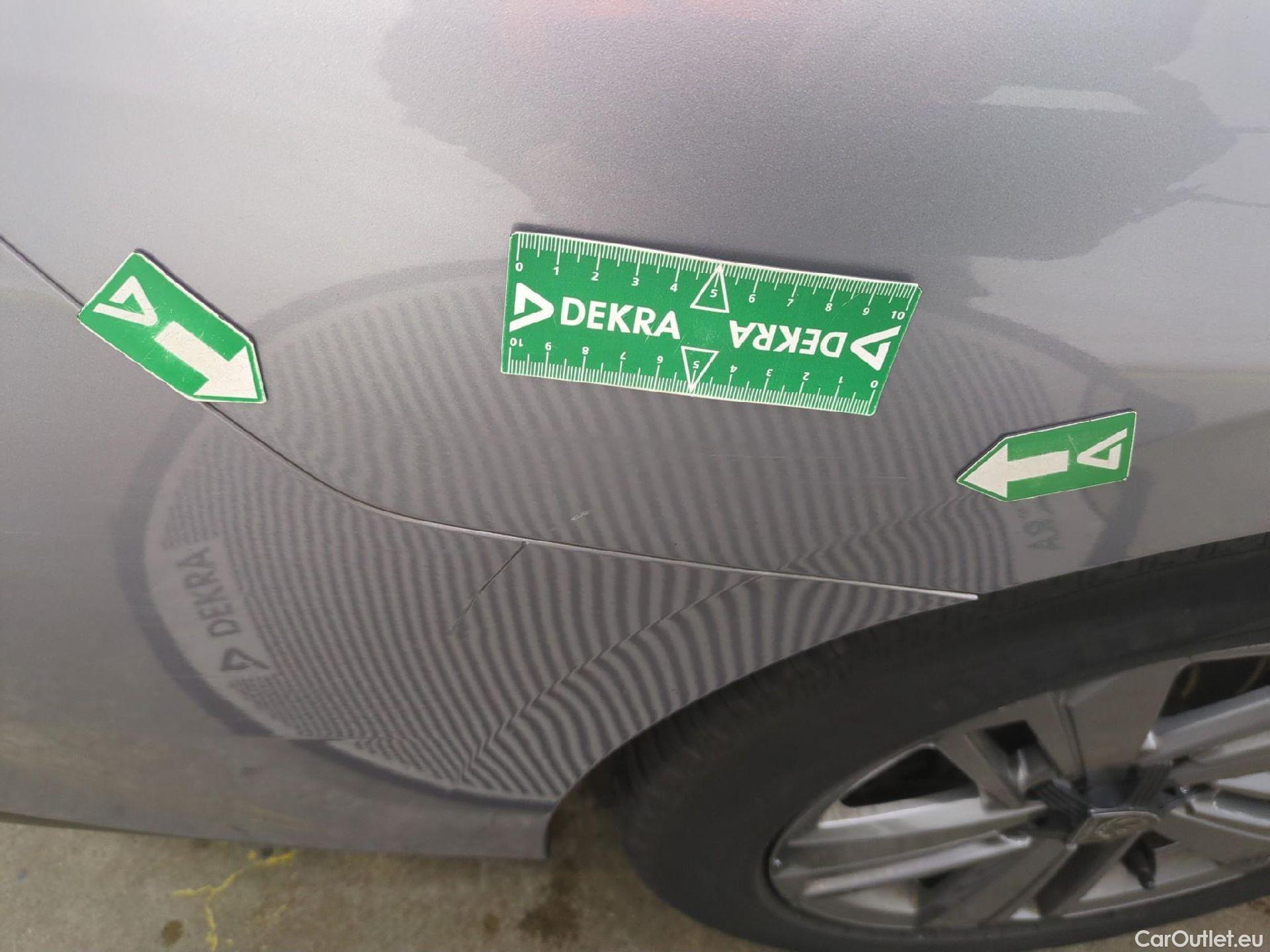  Peugeot  308 PEUGEOT  SW / 2021 / 5P / Break BlueHDi 130 EAT8 ACTIVE PACK #33