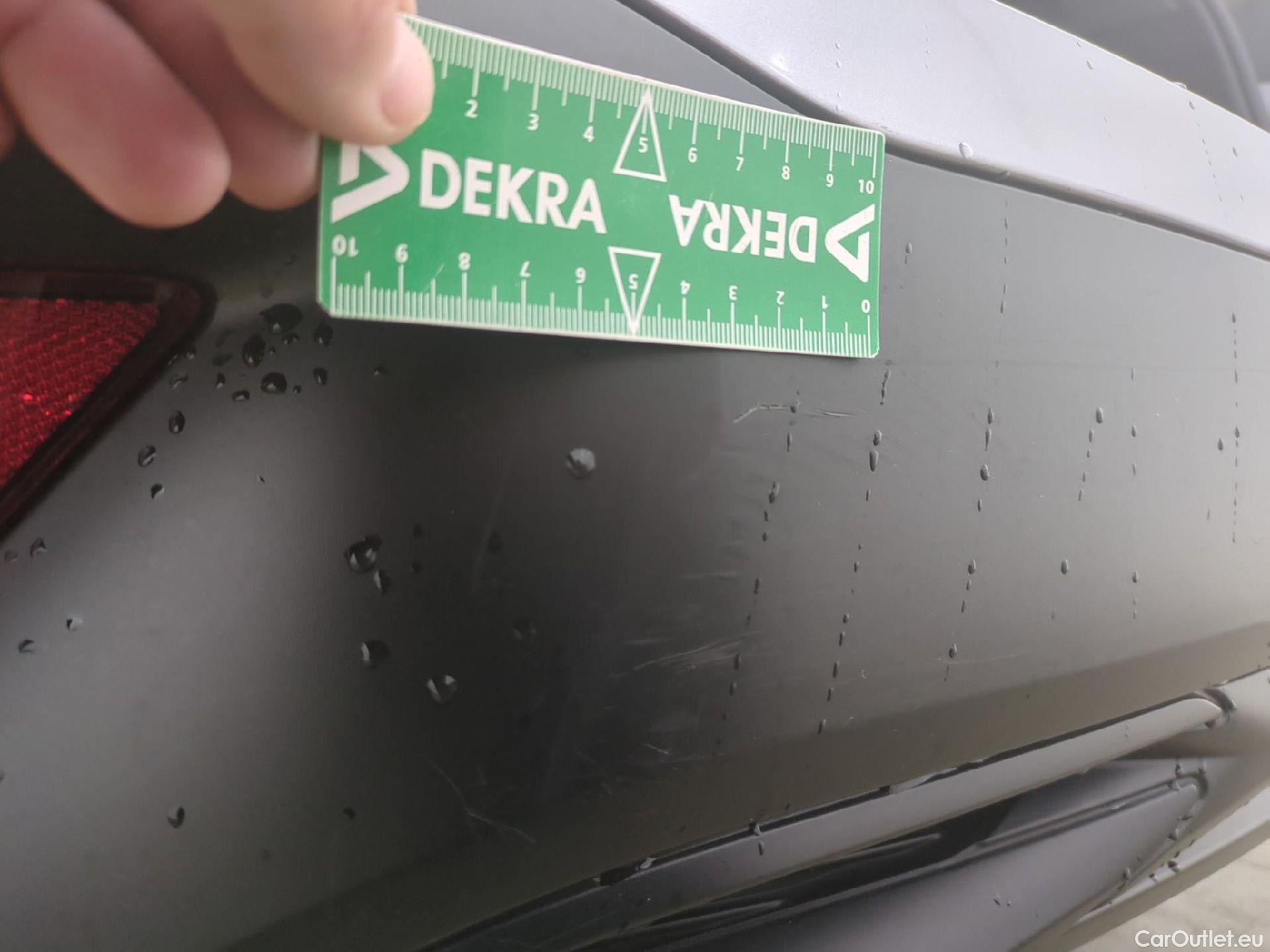  Peugeot  308 PEUGEOT  SW / 2021 / 5P / Break BlueHDi 130 EAT8 ACTIVE PACK #28