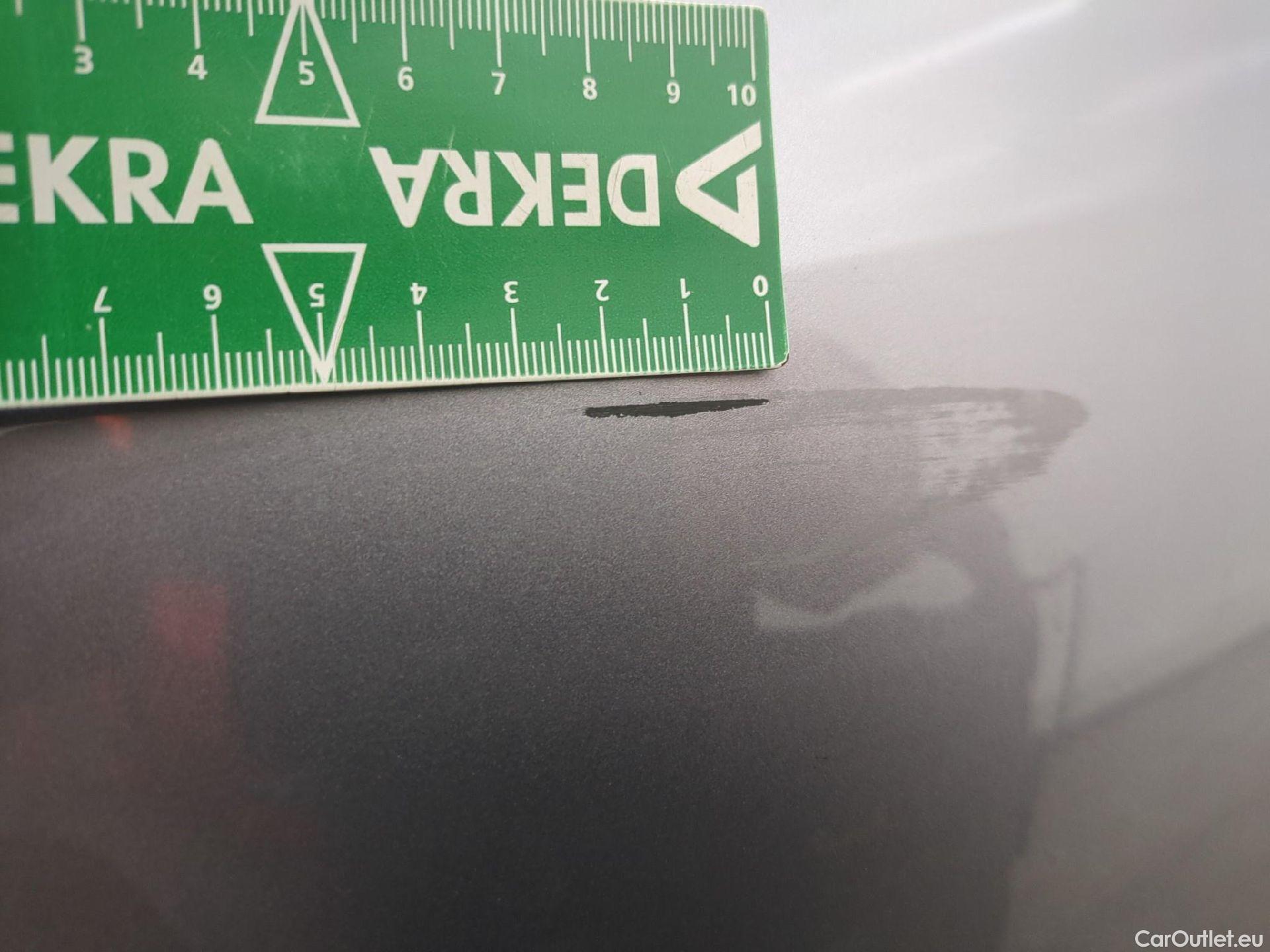  Peugeot  308 PEUGEOT  SW / 2021 / 5P / Break BlueHDi 130 EAT8 ACTIVE PACK #18