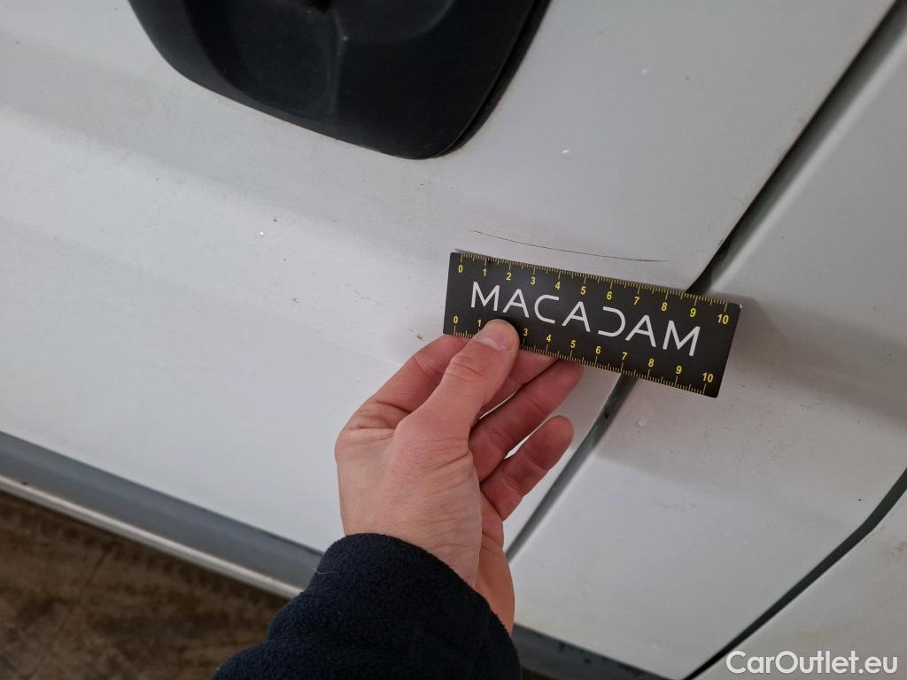  Peugeot  Boxer PEUGEOT  4p Combi 2.0 BLUEHDI 110 S&S 330 L1H1 ACCESS #27