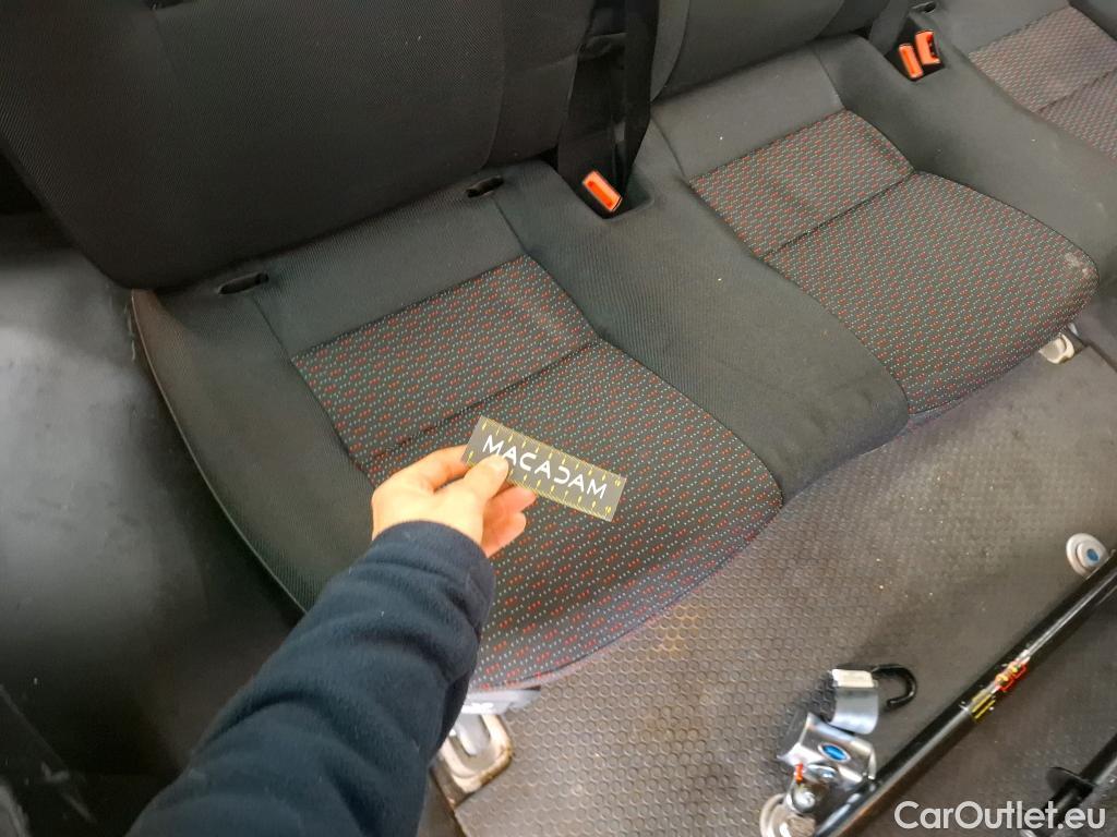  Peugeot  Boxer PEUGEOT  4p Combi 2.0 BLUEHDI 110 S&S 330 L1H1 ACCESS #7