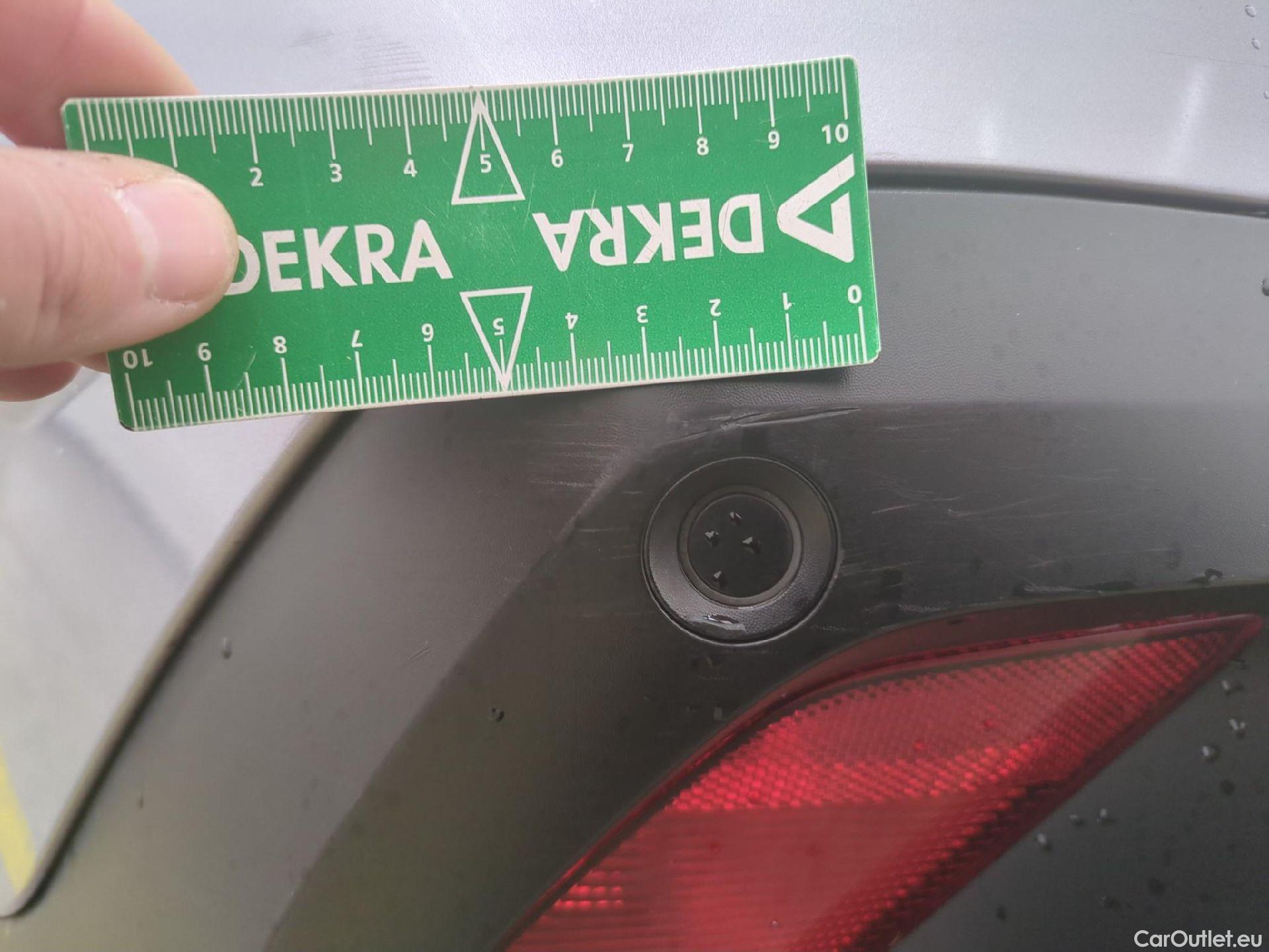  Peugeot  308 PEUGEOT  SW / 2021 / 5P / Break BlueHDi 130 EAT8 ACTIVE PACK #29